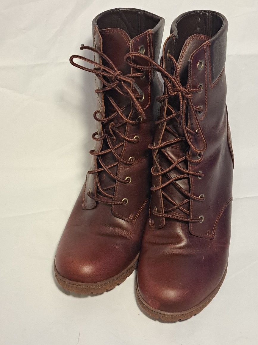 Timberland Women's Brown Burgundy Leather High Heel Lace Up Boots