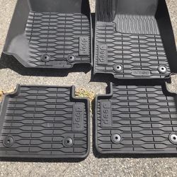 2020-2023 Jeep Grand Cherokee mats
