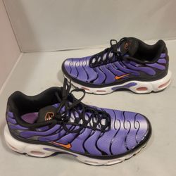 Nike Air Max Plus OG Voltage Purple Orange Black Mens Size 11
