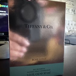 Tiffany Rose Gold EDP