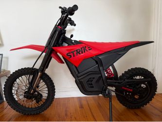 Throne strike shadow e-moto