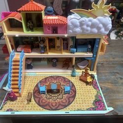 Encanto Magical Madrigal House - Lights and Sounds