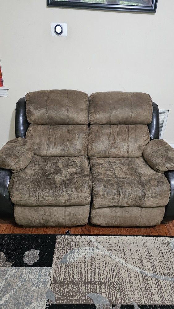 2 Seater Recliner Sofa