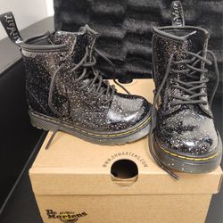 Dr. Martens Toddler Size 9