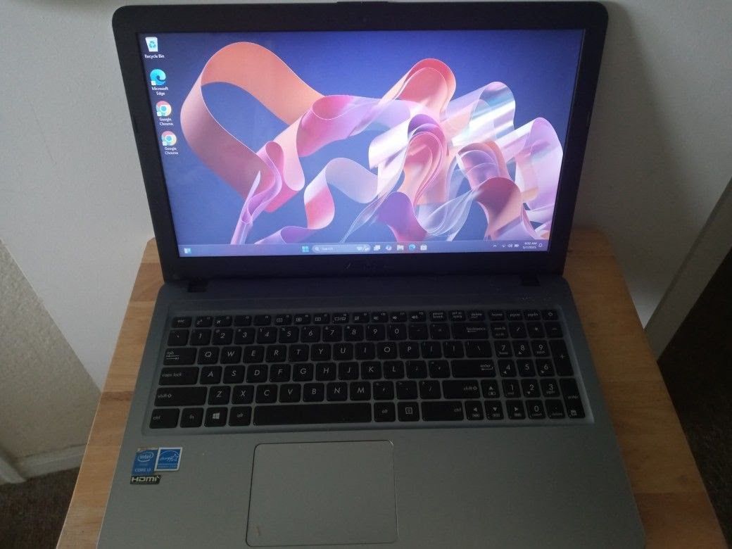Asus X540LA-SI30205P 15.6-Inch Flagship Premium Laptop (Intel Core i3-5020U 2.2GHz Processor, 4GB DDR3,500GB SSD, Windows 11 Silver