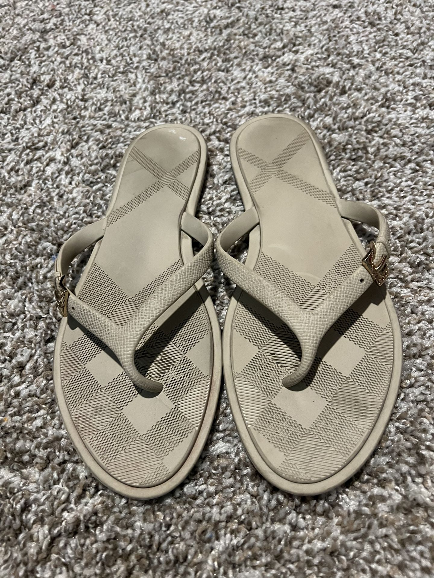 Burberry sandals womens silver deals