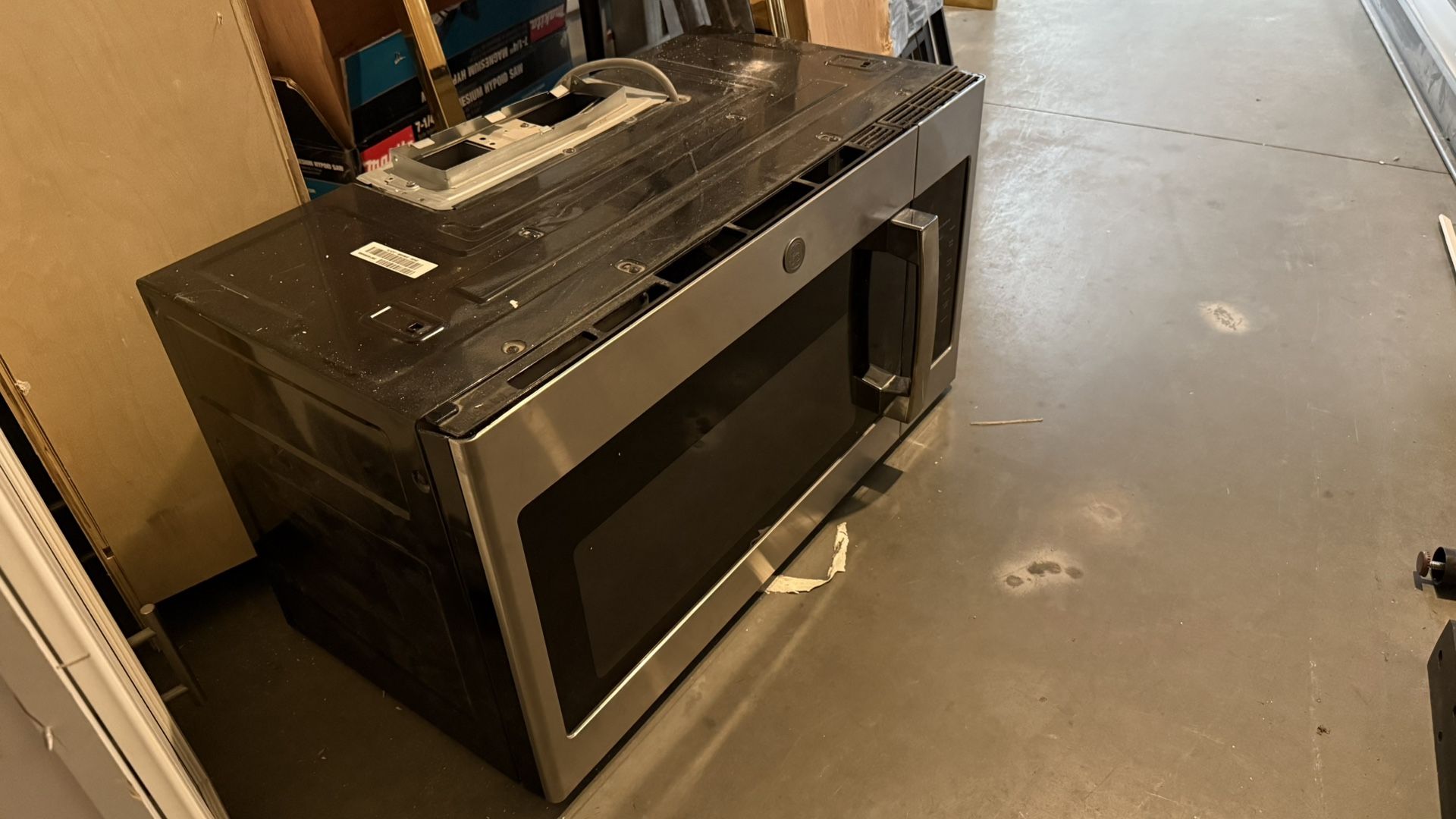 GE 1.6 cu. ft. Over-the-Range Microwave in Stainless Steel