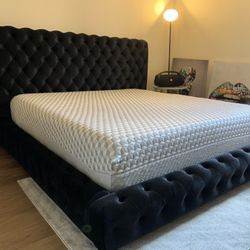 $699 Brand New King Bed Frame With Mattress (read description Below)