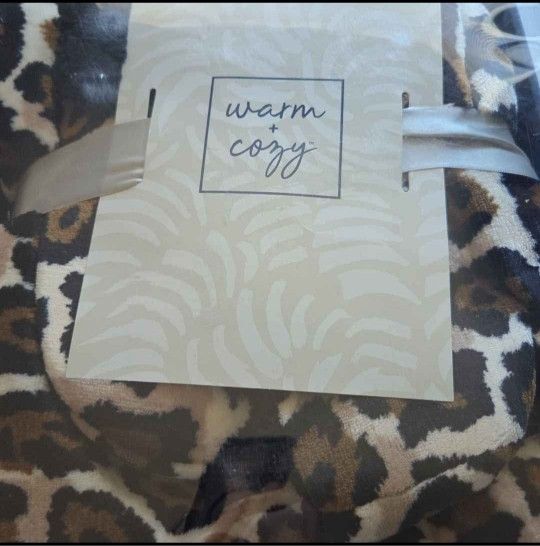 New Im Box Blanket/slipper Set