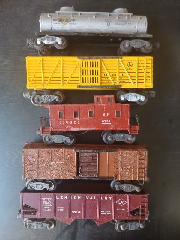 Lionel Post War Trains 0-27