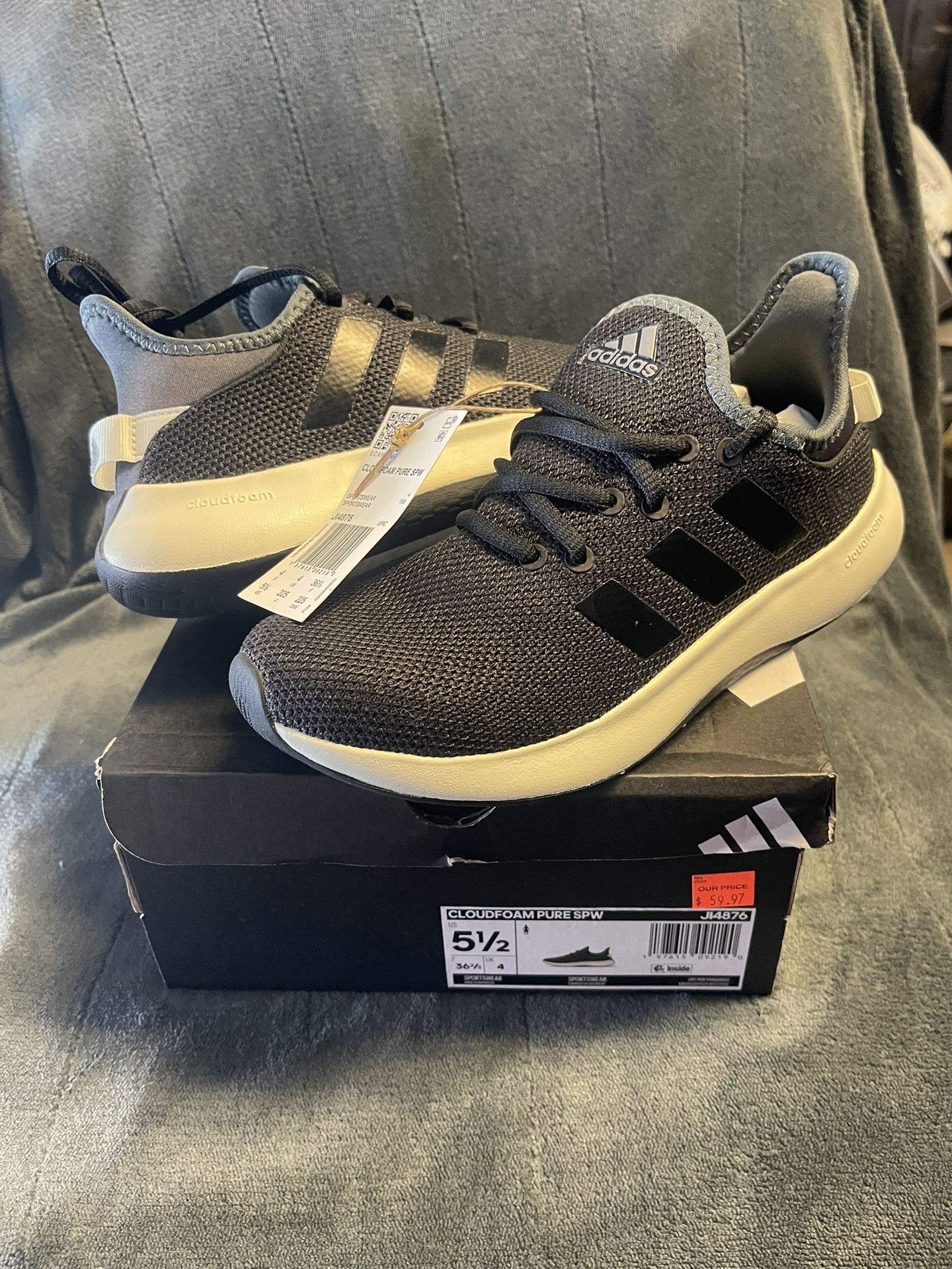 Adidas Women’s 5 1/2
