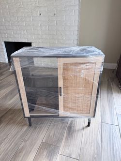 FREE CABINET