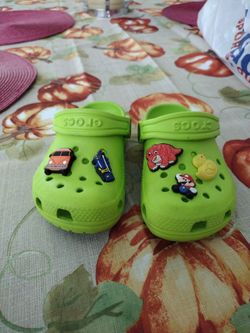 Crocs Lime Green Very Good Condition Size 8