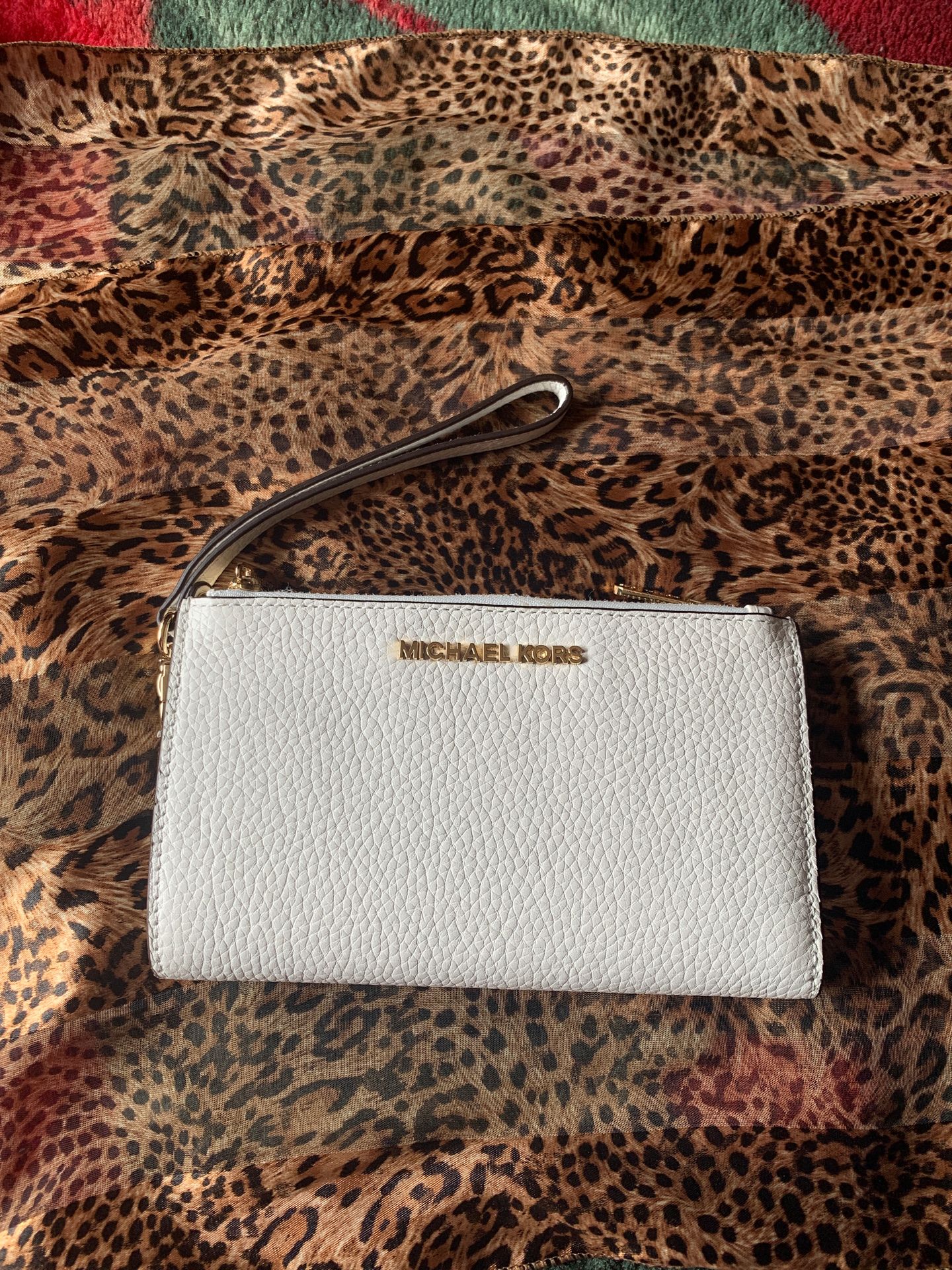 Mk wristlet