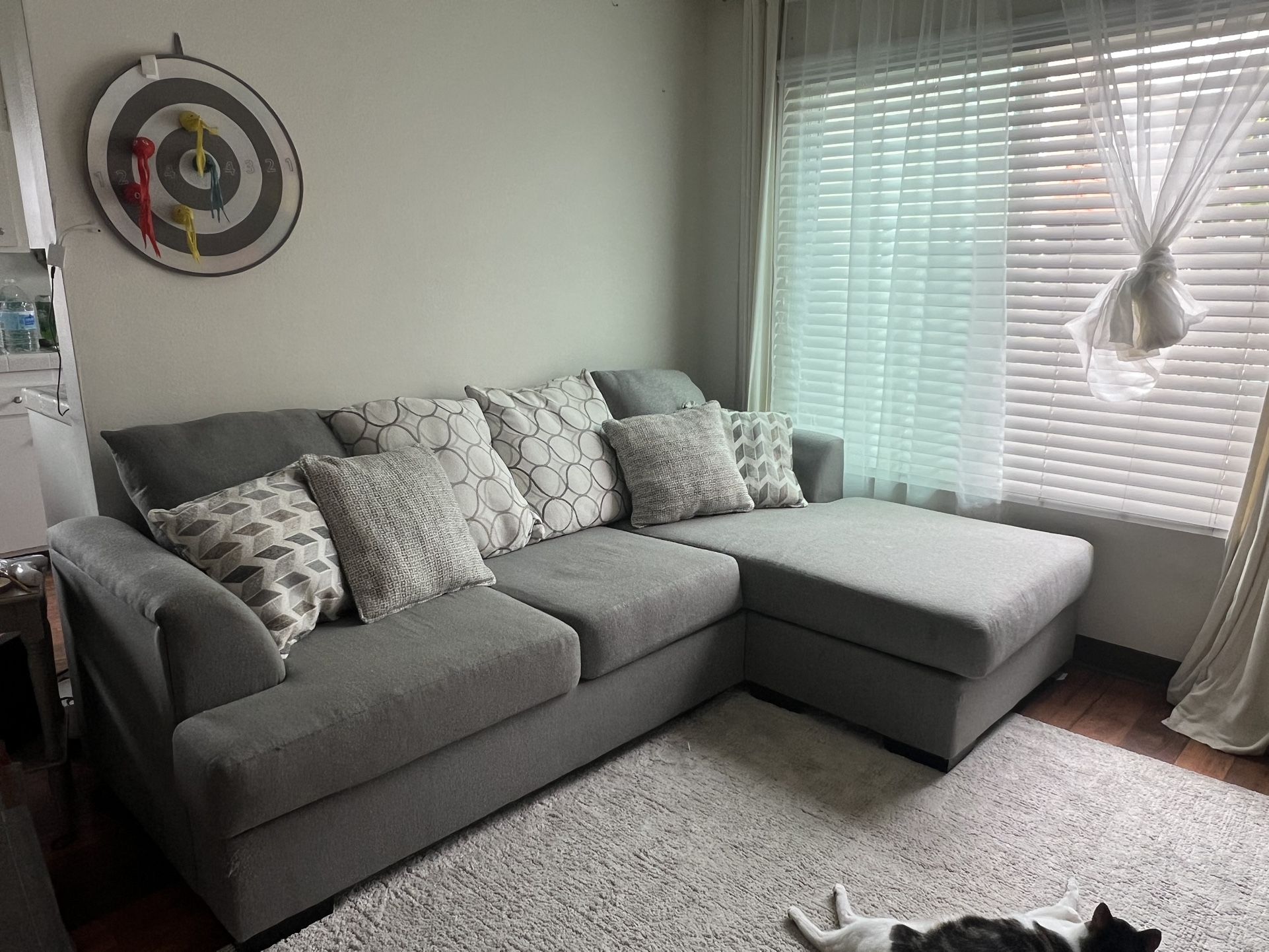 Gray Sofá, Sectional Couch