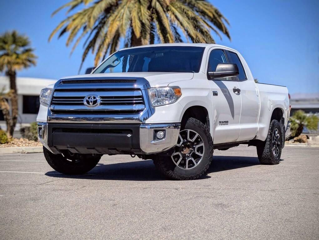 2017 Toyota Tundra for Sale in Las Vegas, NV - OfferUp