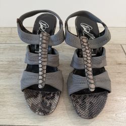 Donald J Pliner Sandals - Size 6