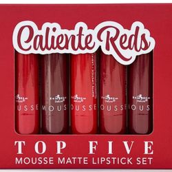 Italia Deluxe 5 Piece Red Mousse Lipstick Set- New!
