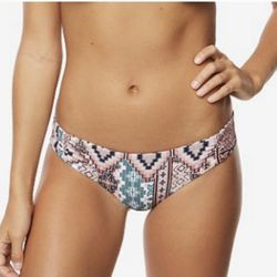 NWT women’s O’Neill reversible swimming bottoms Size Small 