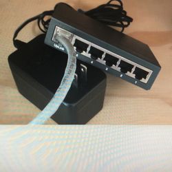  5-Port Ethernet Desktop Switch, Hub