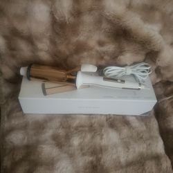 New Kristin ESS Curling Iron 