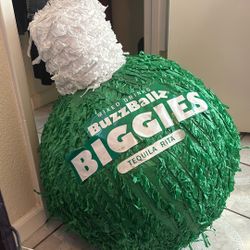 Buzzball Piñata 🪅 