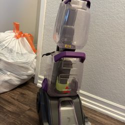 Bissell Carpet Cleaner 