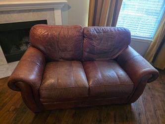 Free used love seat