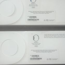 Apple Watch Series 7    (   Green  & Blue )