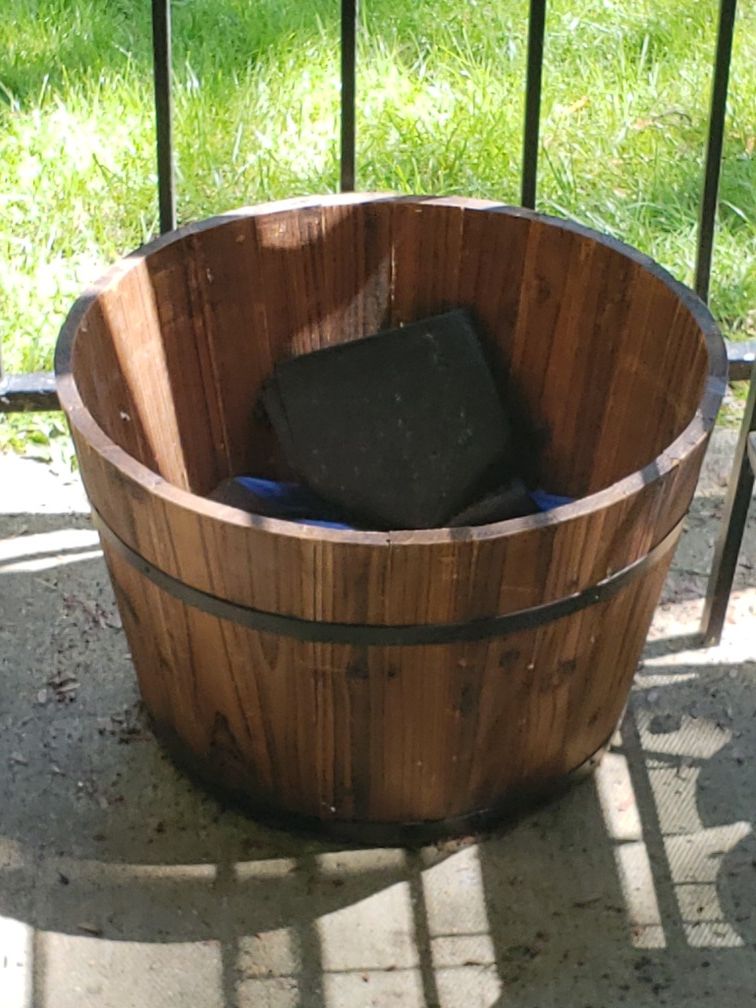 Plant Bucket