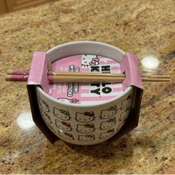 Hello Kitty ceramic bowl with chopsticks