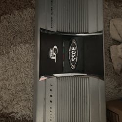 1600 Watt Boss Amp 