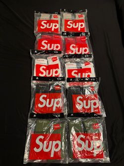 Supreme socks