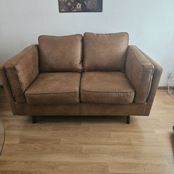 New Love Seat For Sale