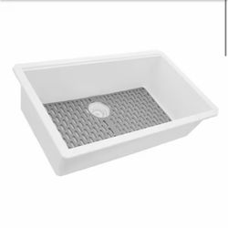 Brand New EpiGranite 32 in. Undermount Single Bowl Urban Workstation-Ready Kitchen Sink in Arctic White Granite Quartz Composite