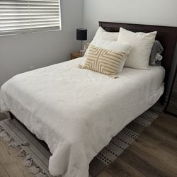 FULL Size Bed With Frame And Mattress 