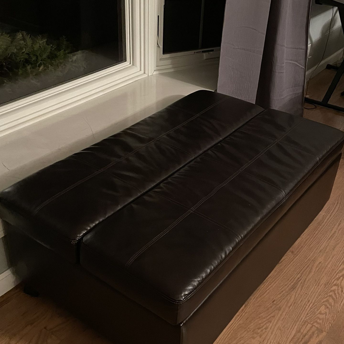 Ottoman Turns Into Single Bed