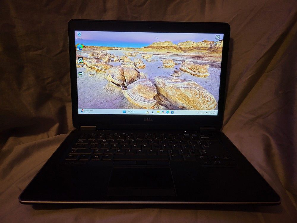 Refurbished Dell Latitude e7440, i7-4600u, 16gb ram, 250gb ssd