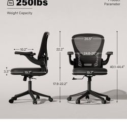 Brand New Black Desk Chair (Never Used)