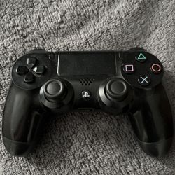 PS4 Controller 