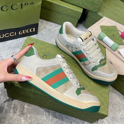 Retro distressed couple sneakers