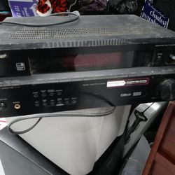 Pioneer Tuner With 2 Small Powerful Sony Speakers