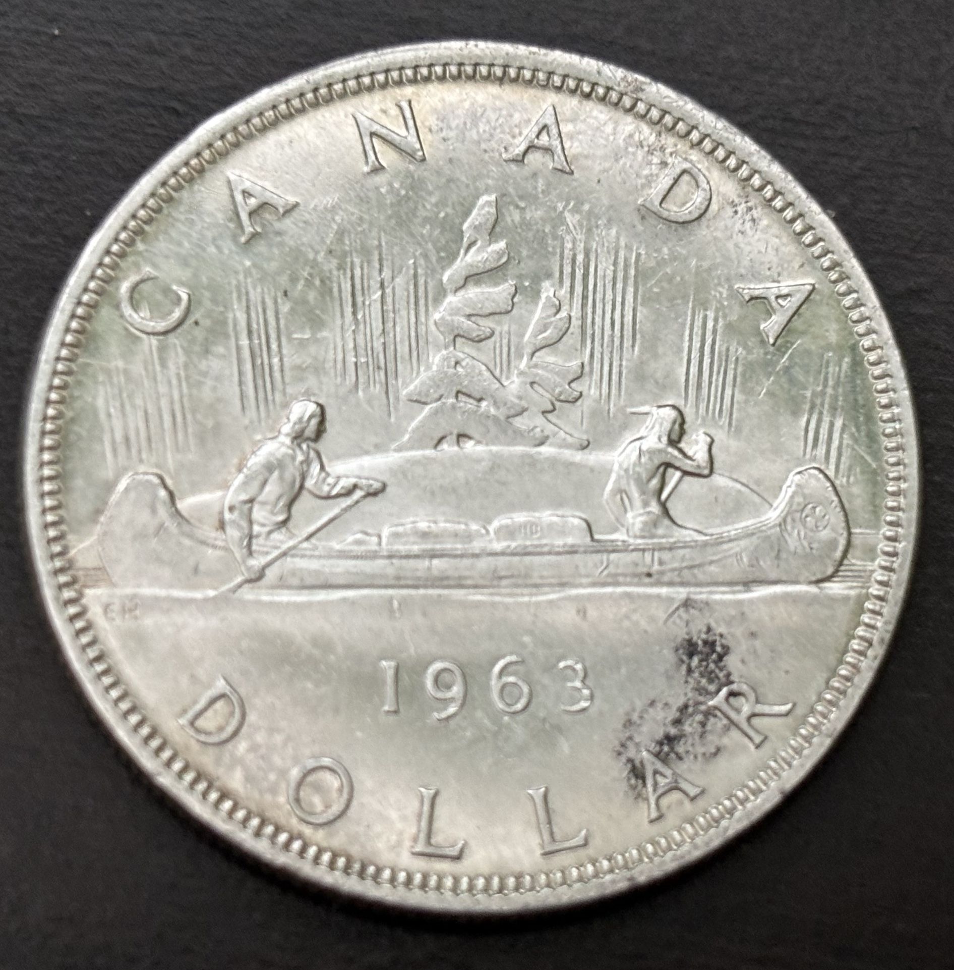 $1 1963  coin Of Canada. Vintage collection 
