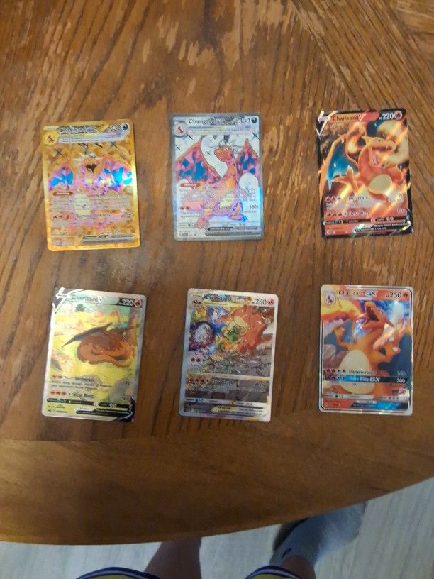 CHARIZARD POKEMON