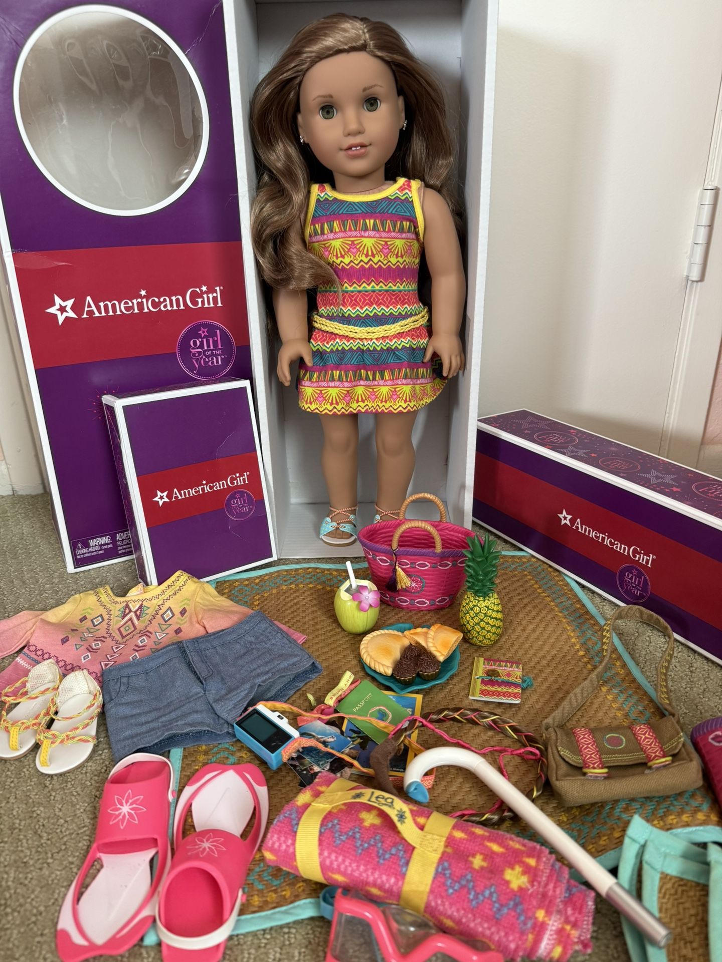 American Girl Doll Leah And Collections