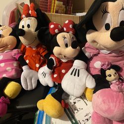 Minnie Mouse Plushy 