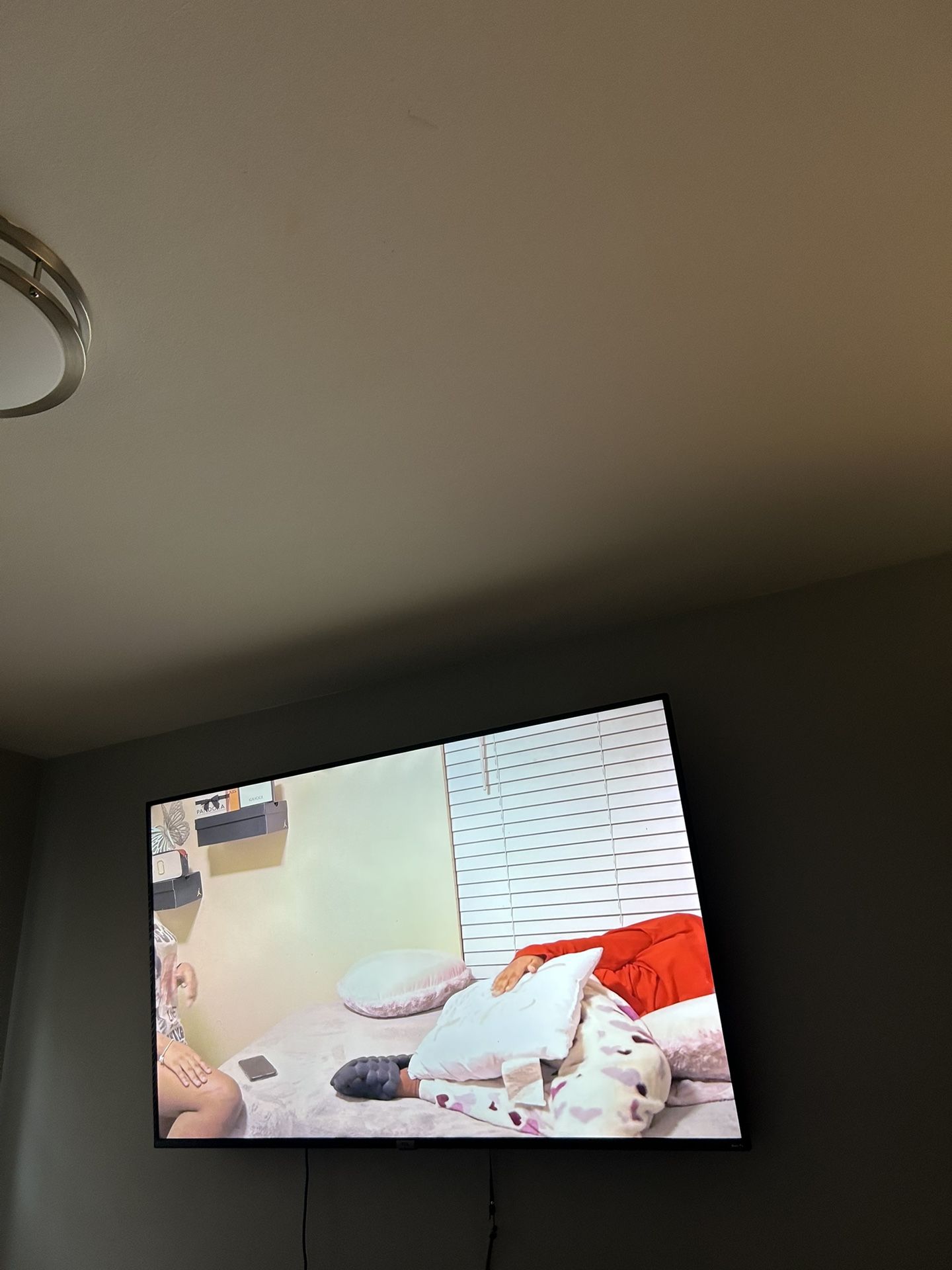 65 “ TCL Roku Smart Tv