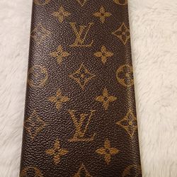 Louis Vuitton long bifold wallet