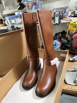 NEW ORIGINAL STEVE MADDEN BOOTS
