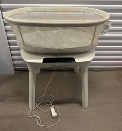 4 Moms Sleep Bassinet